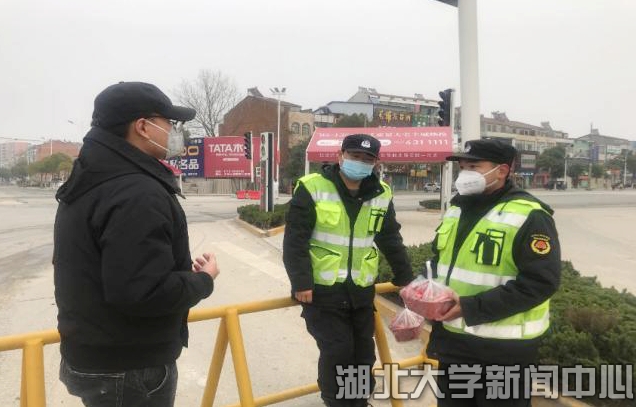 说明: http://www.hubei-university.com/__local/2/77/9B/F8A1EA5735F0A18730691E05351_8F28F195_2A9CD.png
